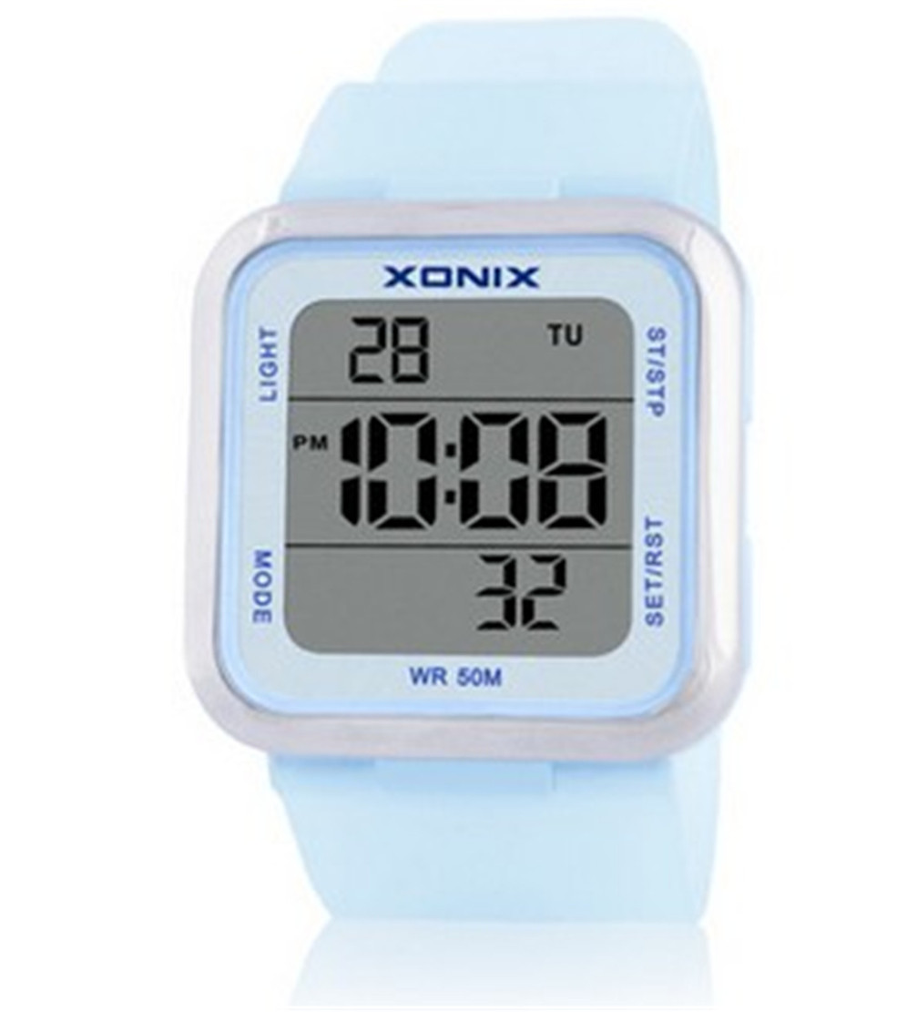 Outdoor Sport Dress - 女性スポーツウォッチデジタル Led ライトスクエアダイヤル防水 50 メートル水泳時計ガールドレス屋外腕時計