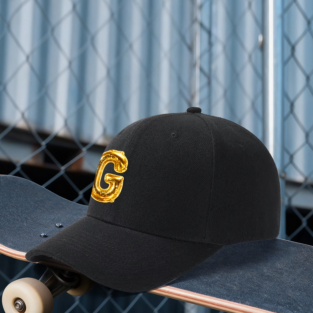 調節可能なフリースビーニー1個、金色の文字「G」プリント柄、 - Outdoor Sport An のレビューと価格